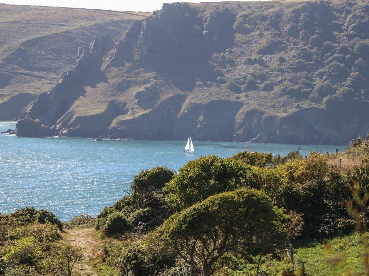 Gara Rock - Garden Apartment 7, Salcombe Zewnętrze zdjęcie