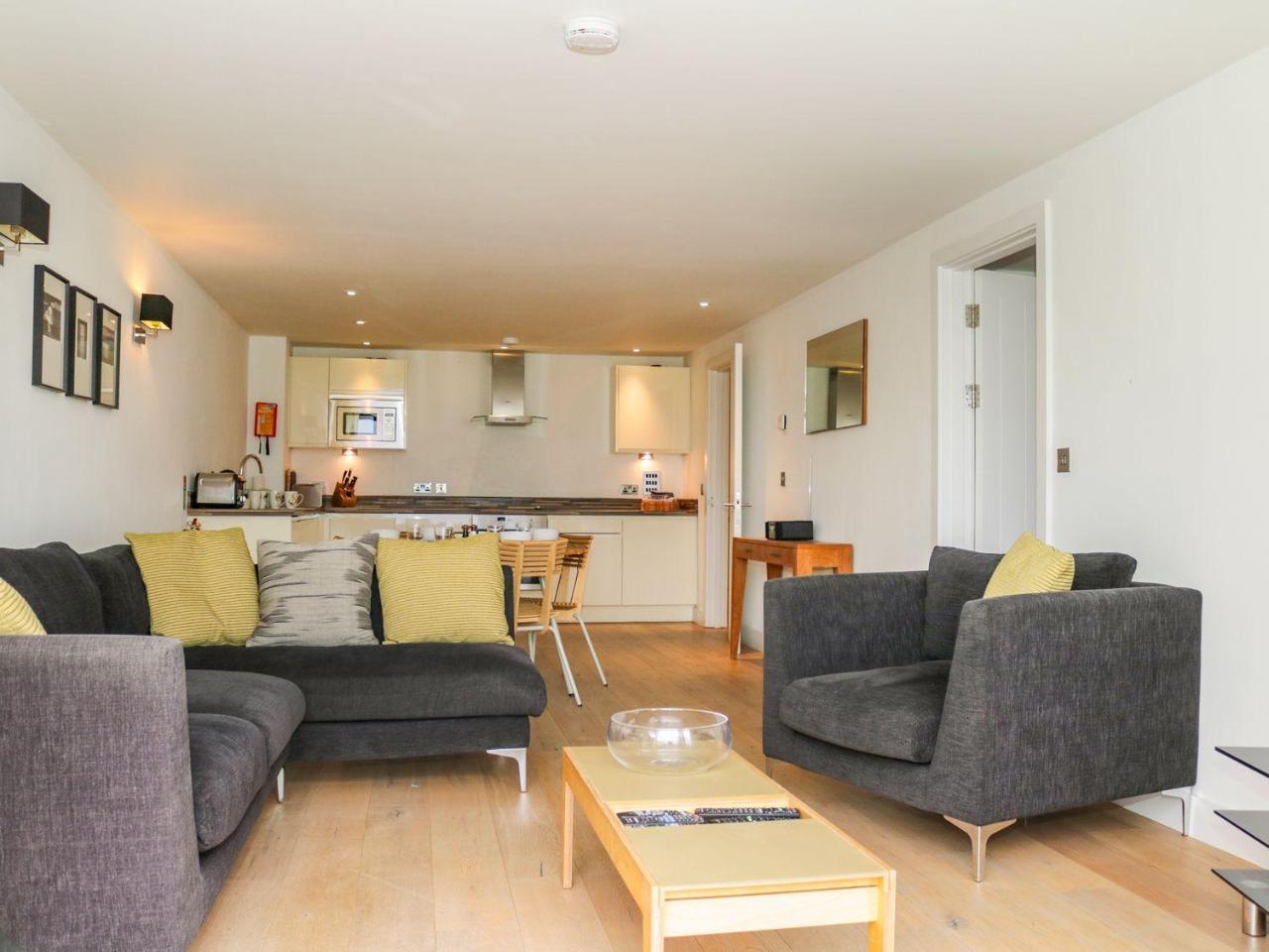 Gara Rock - Garden Apartment 7, Salcombe Zewnętrze zdjęcie